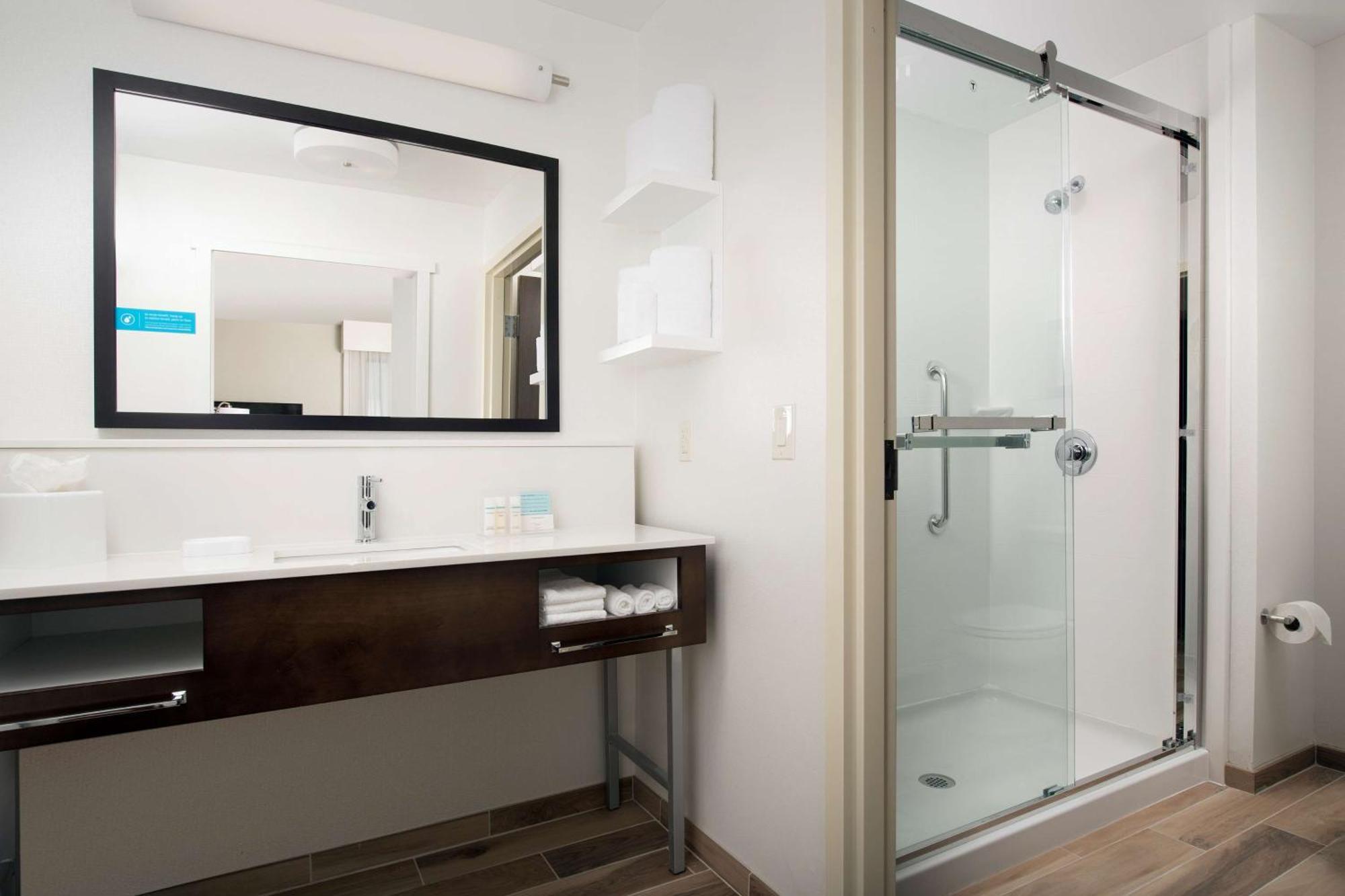 Hampton Inn & Suites San Antonio Lackland Afb Seaworld Esterno foto