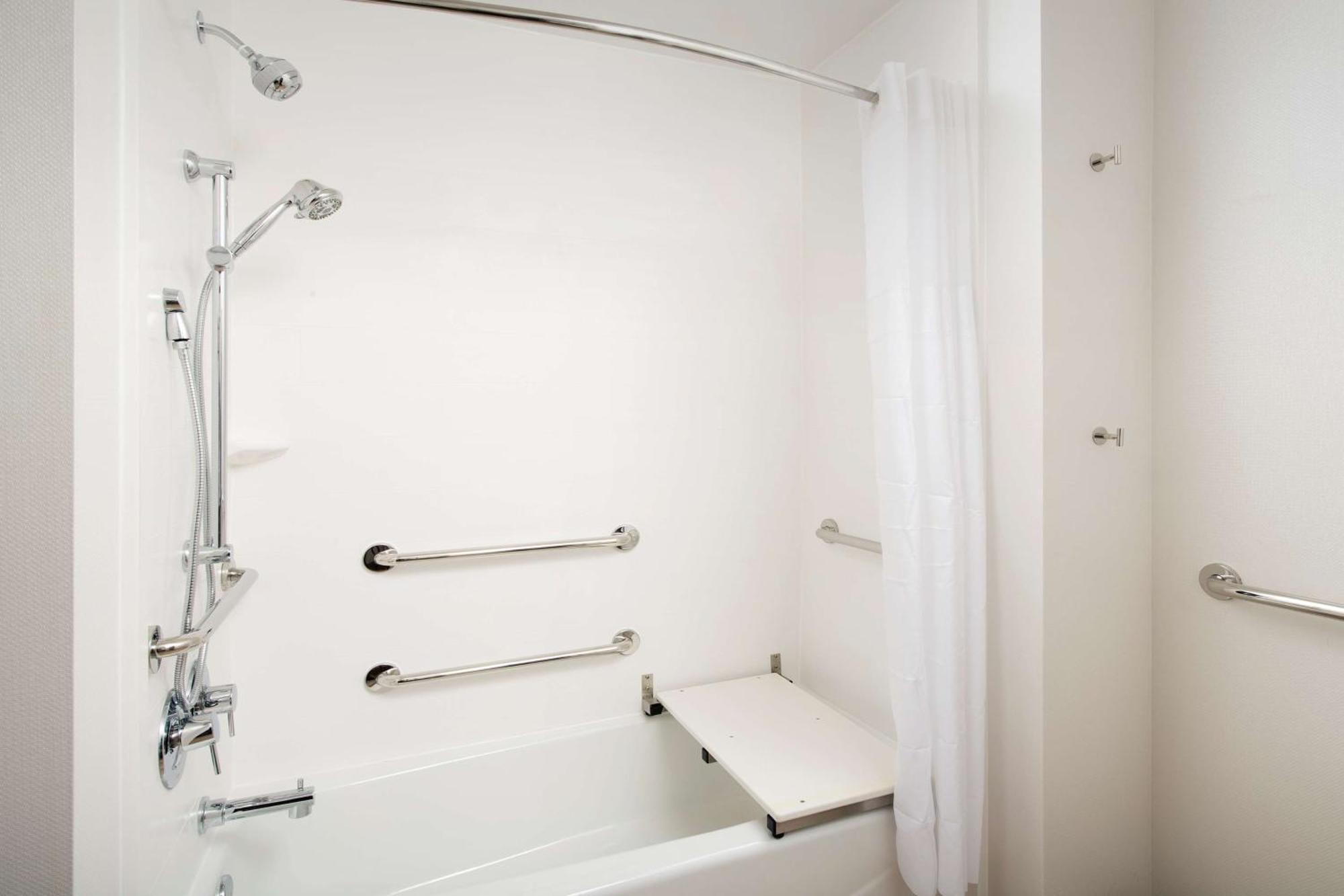 Hampton Inn & Suites San Antonio Lackland Afb Seaworld Esterno foto