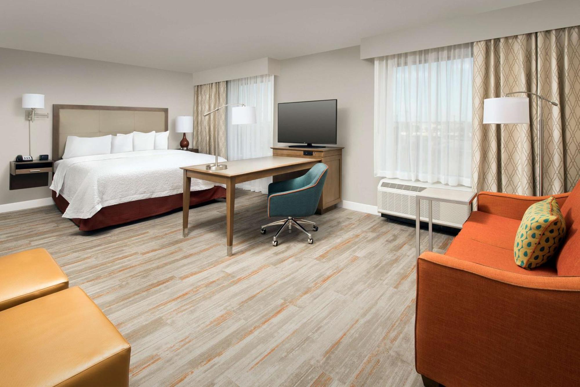 Hampton Inn & Suites San Antonio Lackland Afb Seaworld Esterno foto